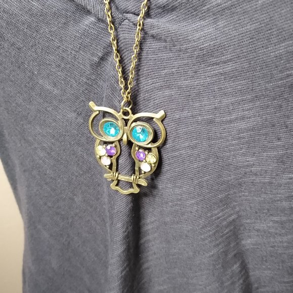 Colorful Owl Necklace - Picture 3 of 13
